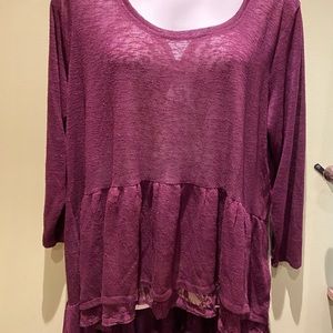 🔥Flash Sale🔥Maurice’s maroon high low blouse